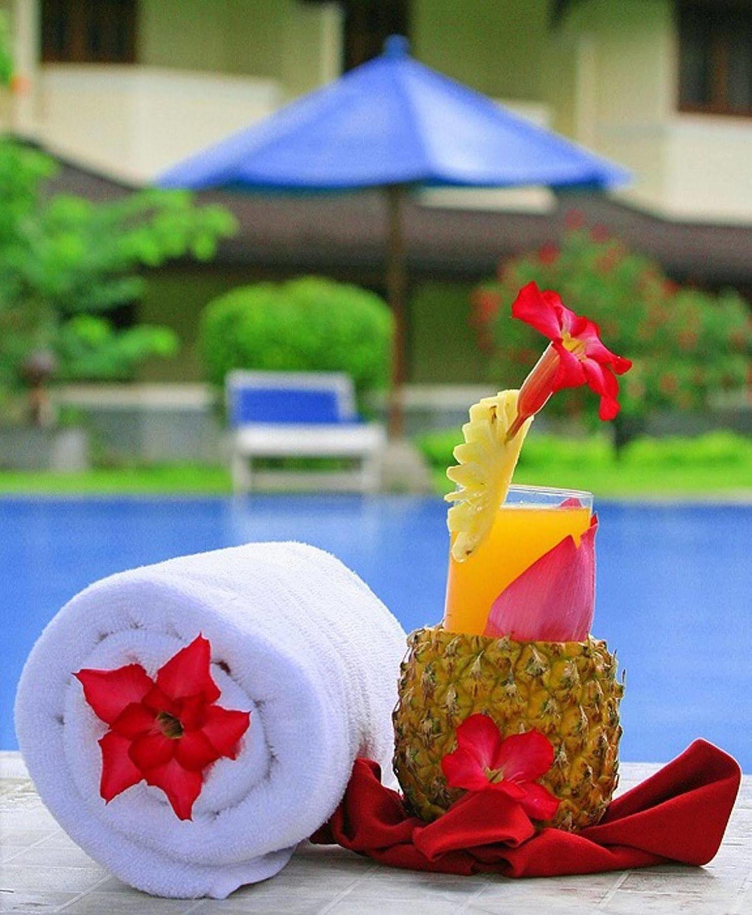 Grand Legi Hotel Матарам Екстер'єр фото